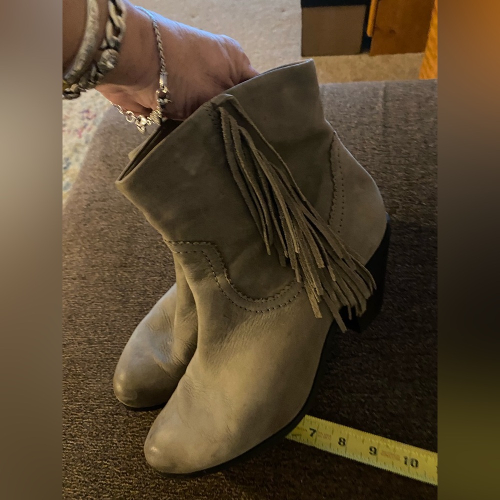 Sam Edelman Louie fringe ankle boots boho vibe size 10M western cowgirl vibes